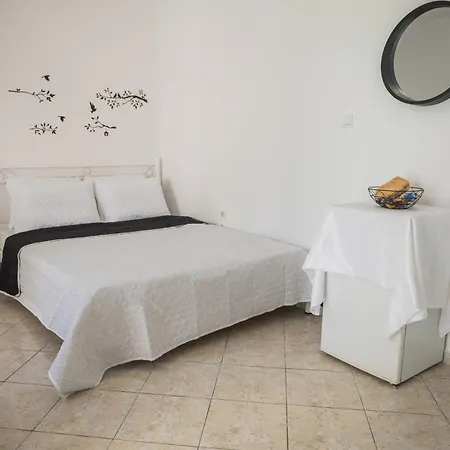 Happy Room-2' From Sea Apartman *