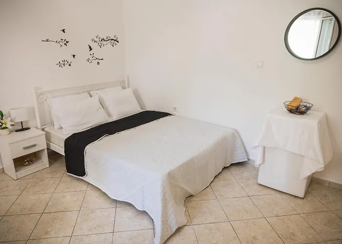 Apartman Happy Room-2' From Sea Kalamáta